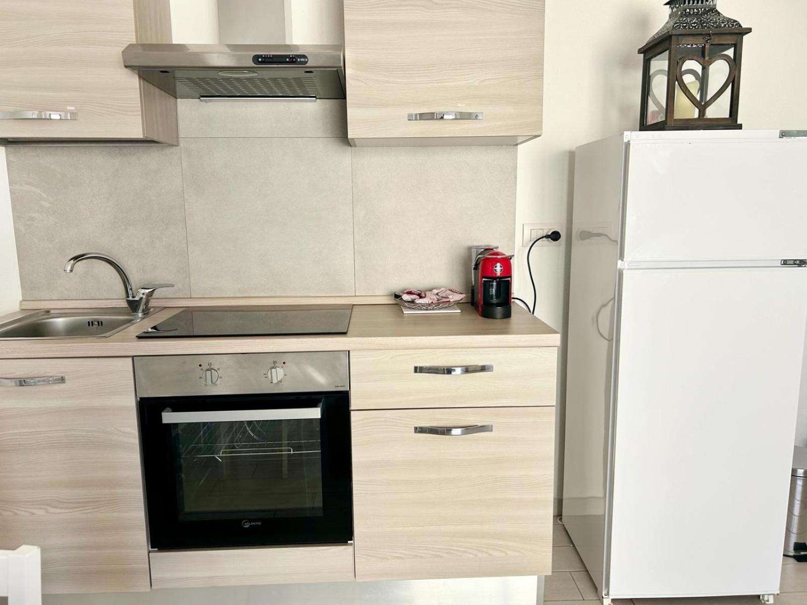 Appartamento Incantevole Con Piscina 帕劳 外观 照片
